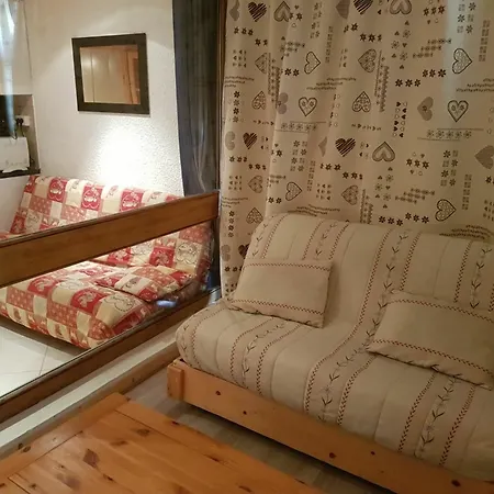 With One Bedroom In Val Thorens, With Wonderful Mountain Vie * Saint-Martin-de-Belleville