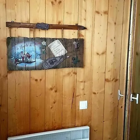 With One Bedroom In Val Thorens, With Wonderful Mountain Vie Apartament